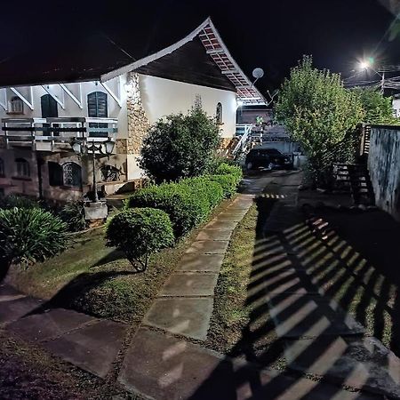 Nathalie Quartos Pernoites Simples Apartment Campos do Jordão Exterior foto